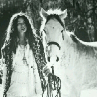 E_Y_AL5LIFA's profile picture. 