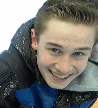 I'm nice to you if your nice to me,YoLo,Get rich or die trying. U Mad Bro :D, Single and looking for a gf,15