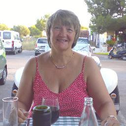 Retired Nurse.Have 2 Children, 4 https://t.co/1EMjqtLC1R Sport.