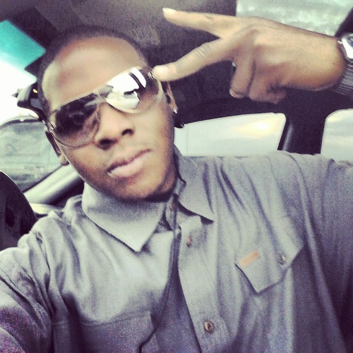 #21 #Collegestudent #loudpacks #love music, clubbin , SEXX and jus living life