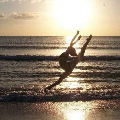 Dancelifeeee's profile picture. eat•sleep•dance