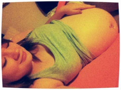 I'm on Kik, just ask. If anyone finds any cute food baby or pregnant belly videos, do please DM me :)