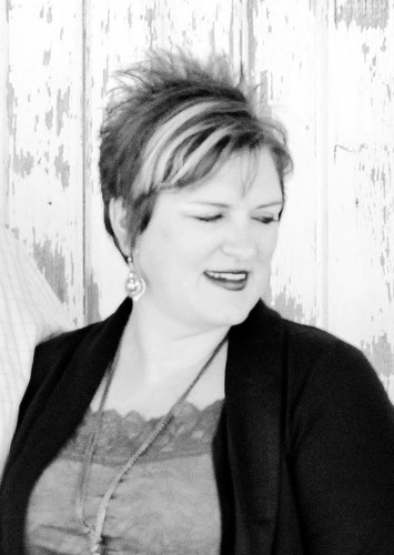 Mom to 3 busy boys, business-owner and full time employee - plus trying to just find a little 'me' time every now and then!
