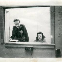 WSRN 91.5 FM is Swarthmore College's (fiercely) independent radio station, broadcasting on 91.5 FM and streaming on http://t.co/0LNRbaU7lf! Radio Protect Us!