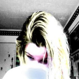 Im just bored...
Haha um pretty normal..
Follow me :D