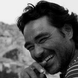 Medico appassionato, liberale, liberista, libertario, laico, riformista, antiproibizionista e quindi fatalmente radicale.

 Universa Universis Patavina Libertas
