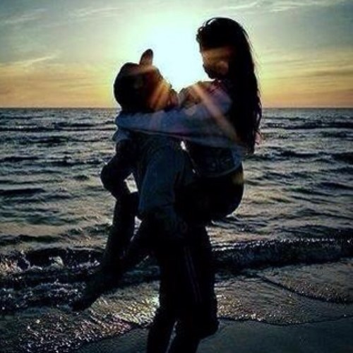 BarbieLatinah's profile picture. #TEAM ITALIE #TEAMBRUNE #TEAMLATINA #TEAMCREVETTE