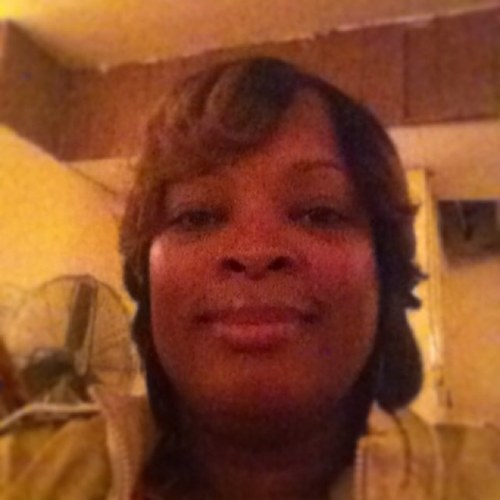 sexybrown2401's profile picture. RE@L