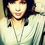 AimeeLinsley's profile picture. Professional writer who loves fashion and photography.