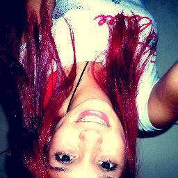 Fazia amor com você, até minha perna bambear ♪♫