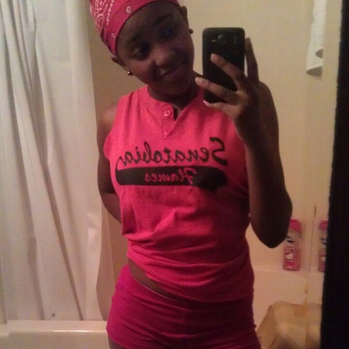 Watch_MeBang14's profile picture. :)Some People Dream About Success, Why Others Go Out && Work For It.  .