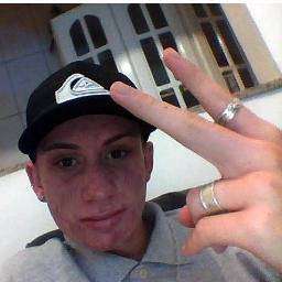 Palmeirense s2
Segue ? Se não segue, segue ai. Sigo de volta ;D 
Msn: rafa_globe@hotmail.com
Facebook:http://t.co/VOkhJOkq