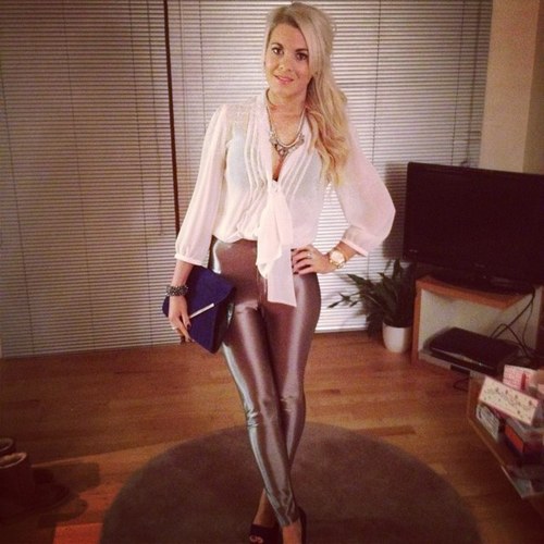 abbiepawson's profile picture. 