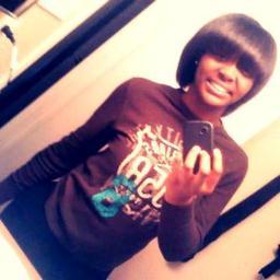 NEW Year , NEW Shit . Simple , now Follow MY other ½ @Taaaylorrrr_ . ♥ BYE
