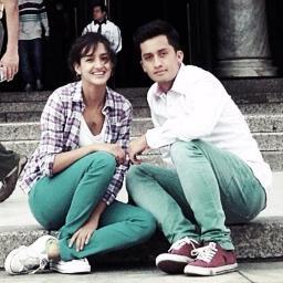 GlezMr's profile picture. la creatividad no consiste en una nueva manera, sino en una nueva visión
             ° AMO VIVIR CREANDO Y AMO CREAR PARA VIVIR °