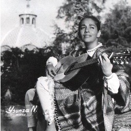 Corazon bohemio. Alma de Gitana. Amante de la paz, justicia y libertad.