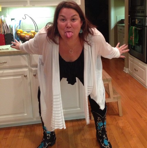 Gillydownsouth's profile picture. I'm the Chief Financial Officer for Adey Management Inc. I moonlight as a Desperate Housewife.