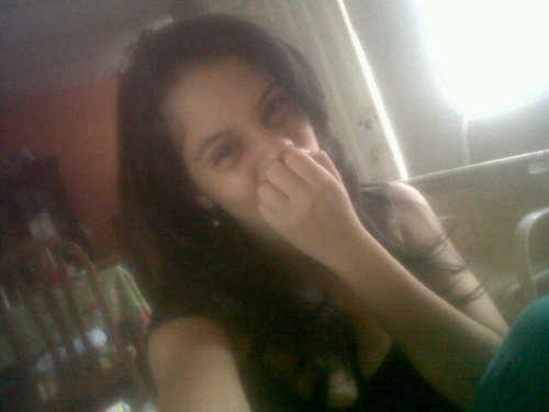 Yo la chica del cabello suelto, la chica fuerte que todos sabían que iba a superar hasta lo peor, Soy esa chica sin miedo.∞ForeverYoung∞ 17  bbpin:  23437341