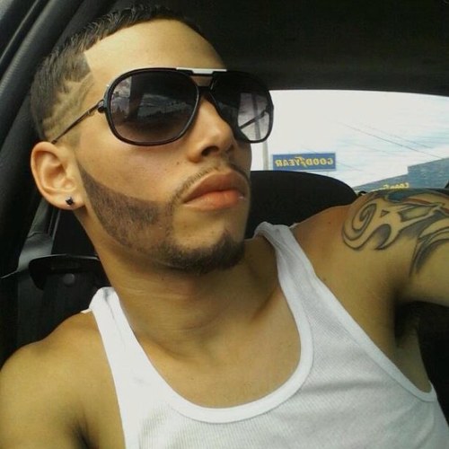 EL_REY_87's profile picture. 