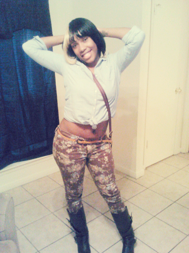 #TeamHappyFamily
#TeamGod
#TeamPaetinn
#TeamFiancee'

God Always First
Paetinn's Mother
(life's) Perfect!