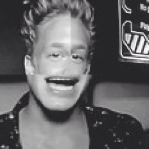Hello i am codys actual real life girlfriend in real life this isnt fake