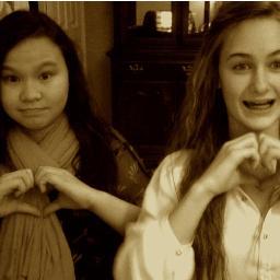 Hey There:)

Were just two teen besties 
 

Lauren and McKenzie!