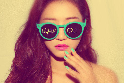 LashedOutBlog's profile picture. Lashed Out blog captures fashion from different realms of life to inspire and expand the unspoken art of fashion. Founded by @viva_alexm @PURRf3CT_KiTTi