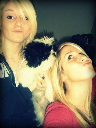 ChrisHoagland's profile picture. Just love hangin' with my girls...   Right now, that is all that matters!!