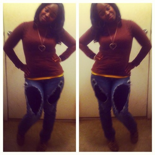 .......BOSSLadyy....... ........Proud Mommy Of 2Divas....... .......Taken By The BEST ....... ........Come CORRECT Or Dont Come At ALL....... Pow,Pow