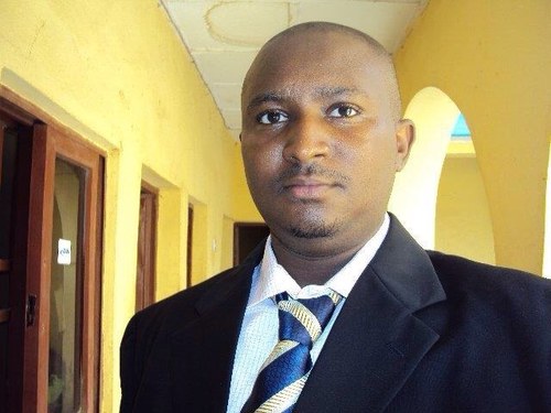 SurajSabitu's profile picture. +2347020654889