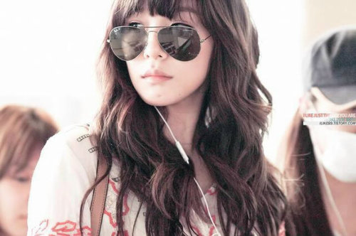 อันยอง ! ทิฟฟานี่ เก้าเกรียนค่ะ :3 ฟอลมาคุยกันนะที่รัก ♥