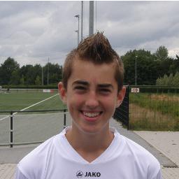 _MosselJongen_'s profile picture. 14 | SCE C2 #16 | #TeamVoetbalVerslaafd #TeamManMetSnor #TeamBoerenJunkskes W/ @dean_janssen | Fuckin Love Best Friend ! @x_nathaliee