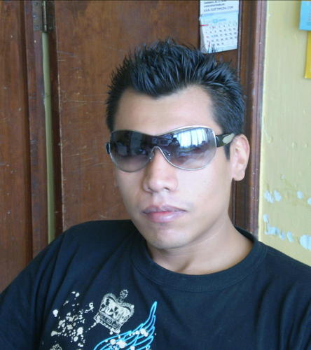 Aceves1984's profile picture. 