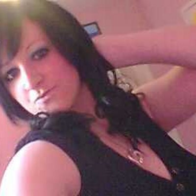 Profile Picture of Stephanie  Chalmers (@stephybaby19) on Twitter