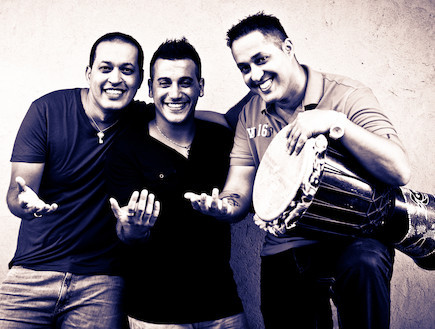 Revivo_Project's profile picture. כך עליתי ארצה באתי, את הדרך לא שכחתי שבה הלכתי אני ותמתי עם טפינו ונשינו וצרורות אז בידינו, מי על אתון ירכב ומי בשתי רגליו...