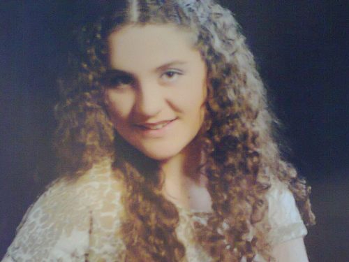 - 
- α αnjinhα ;
com plαnos mαlignos !-'
- α meninα do bem
que prαticα o mαl {66