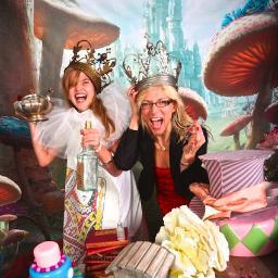 elysiumeye's profile picture. Elysium Eye's 'Picture-shoot' is a moveable photo-shoot/studio with themed sets, costumes & props. Specifically for Weddings, Corporate & Celebrations.