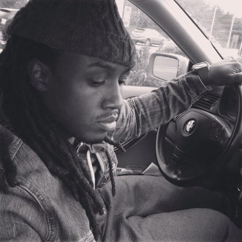 Hard working man that's about his family and hustle, God first! #IWorkout #NOkids #Dredz