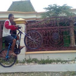 ryanmenggilazz1's profile picture. Ngangenin orangnyee..！？
DIII HUKUM “UNTAG SEMARANG  
Punya saham PT.INNI PIONEER FOOD INDUSTRI.
TTL＿grobogan。14-februari-93
frend is the best