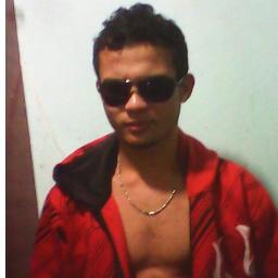 9915 -4372 para mensagens sms, idade 18 anos