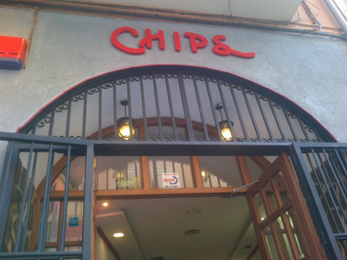 Ven y disfruta de una riquísima comida en nuestro restaurante en Alicante . Siguenos y puedes ganar muchas  de nuestras promociones.