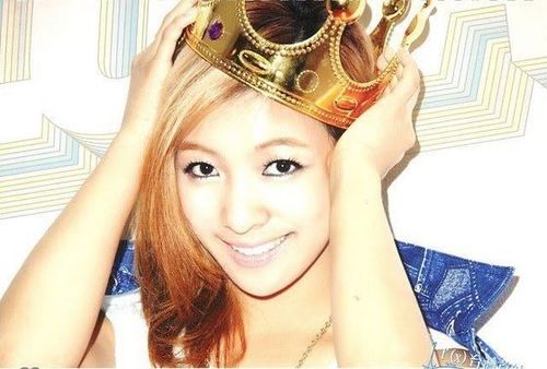 [V] @_fyclosed| fx| main vocalist, lead dancer|