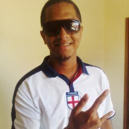 Editor do site CeNTRaL Do CaVaCo • ABSOLUTAMENTE O MELHOR SITE DE PAGODE DO BRASIL !
http://t.co/7naQiPjx71