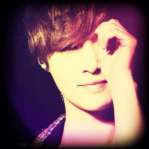 《 EXO-M Lay bot 》