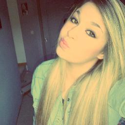 RosaaMarley's profile picture. 