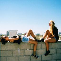 nf=fb~ wie ben jij? xo ~ random& cijfer gooien ~ sinds 7 januari 2013~ beheerders @HERMANENTOBIAS en @ToBiAsEnHeRmAn