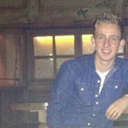 | 23 jaar | afgestudeerd Technische Bedrijfskundige Saxion | master Business Administration |