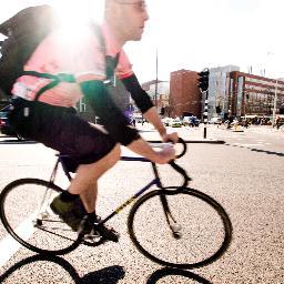 Loving motion. Cycling and yoga are favorite. Working on bike traffic engineering in Amsterdam. Exenger.