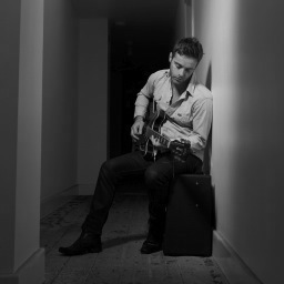 Guitar player