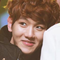 ผม แรดหล่อครับ ฮาๆๆๆๆ เกรียนหน่อย แต่ที่จริงผมน่ารักนะครับ ดูหน้าผมสิ *จ้องหน้า ผมสวยกว่าคุณอีก คิคิ 5555 แต่สำหรับผมคุณ..สวยกว่า รักไม่รักก็มาฟอลได้ ^^ #โนแฟม